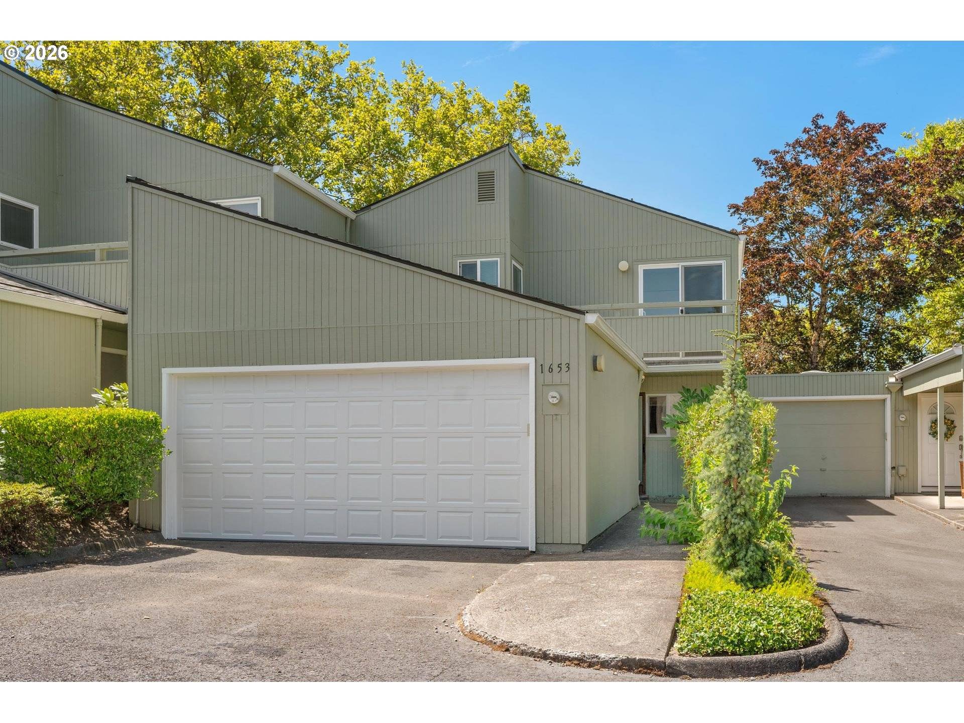 1653 NW ROLLING HILL DR, Beaverton, OR 97006