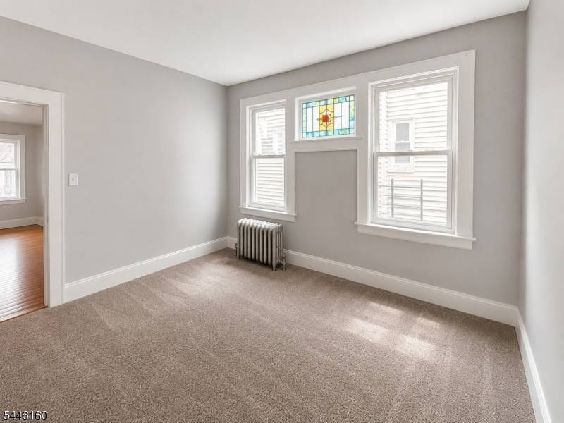 314 Smith St, Newark City, NJ 07106