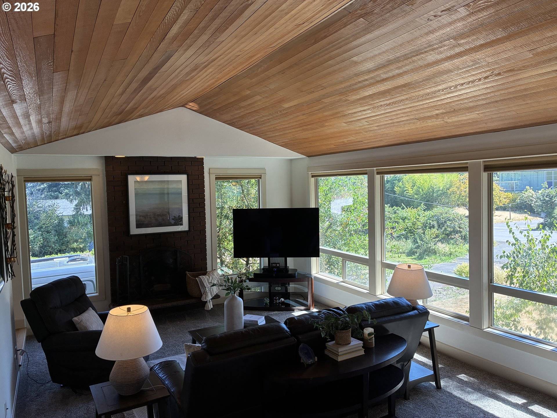 1105 MARYLHURST DR, West Linn, OR 97068