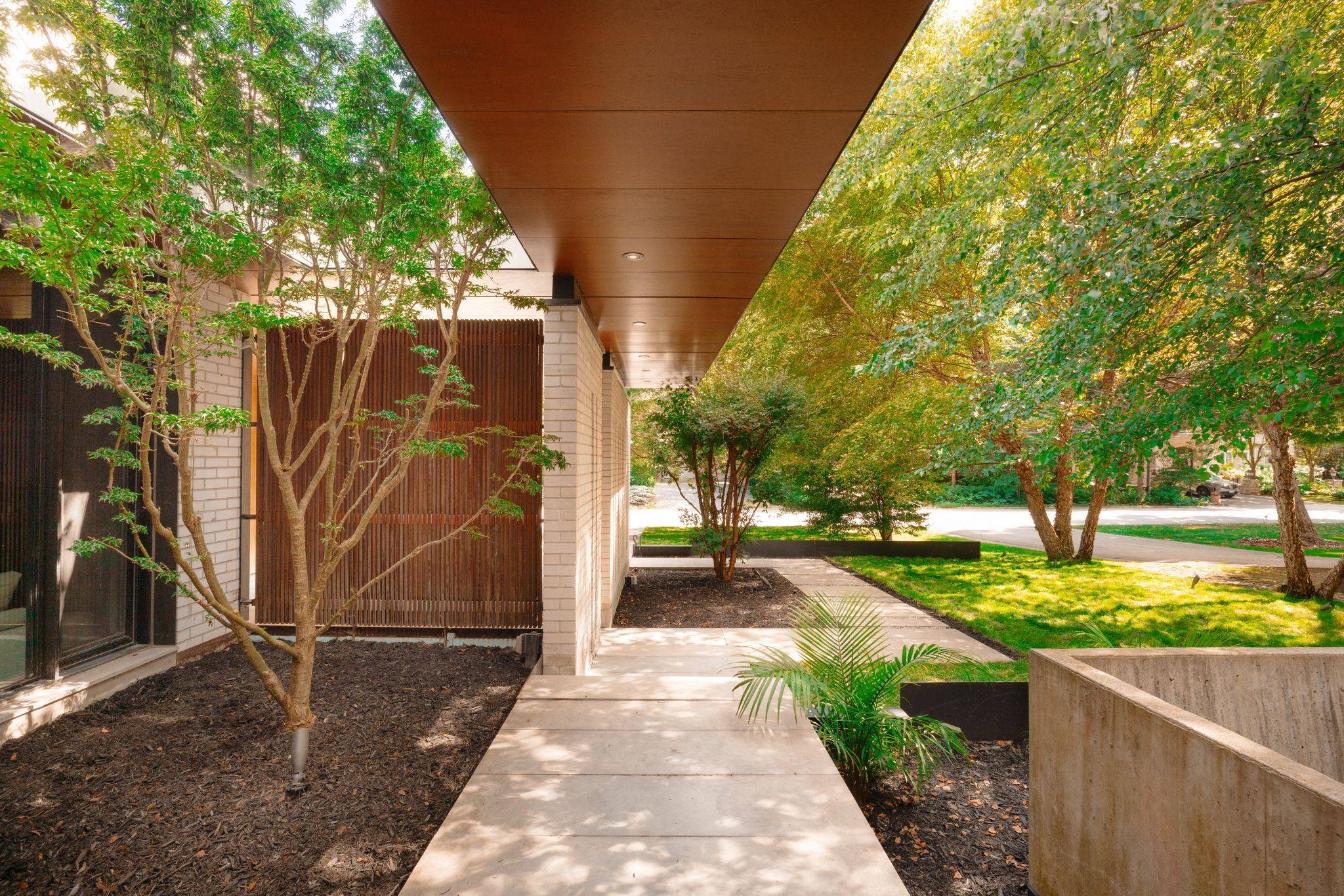12 York Valley CRES, Toronto C12, ON M2P 1A7