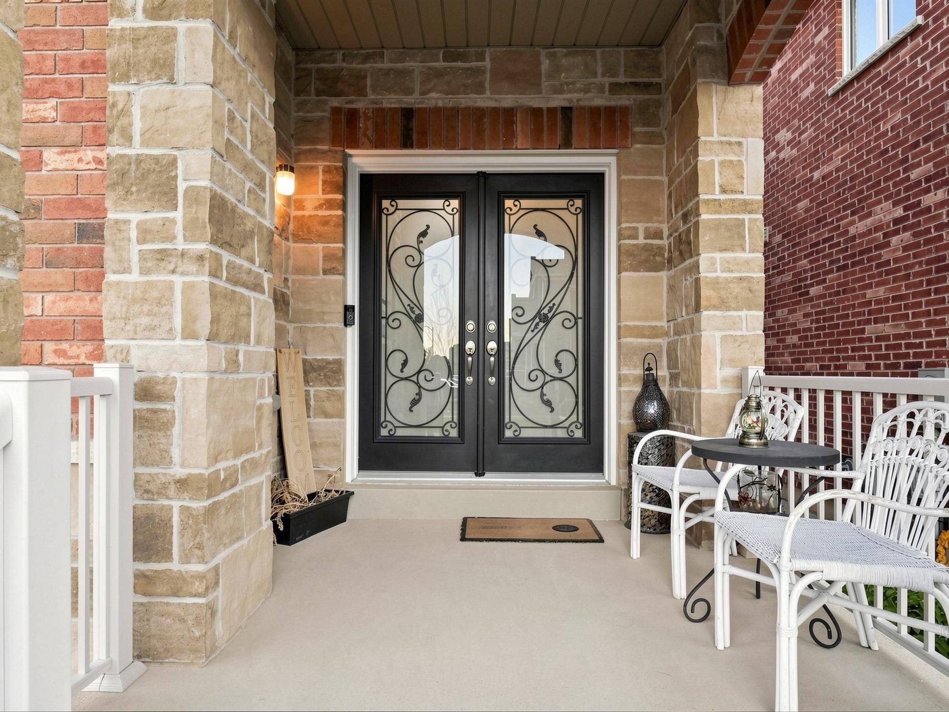 446 Bessborough DR, Milton, ON L9T 8V5