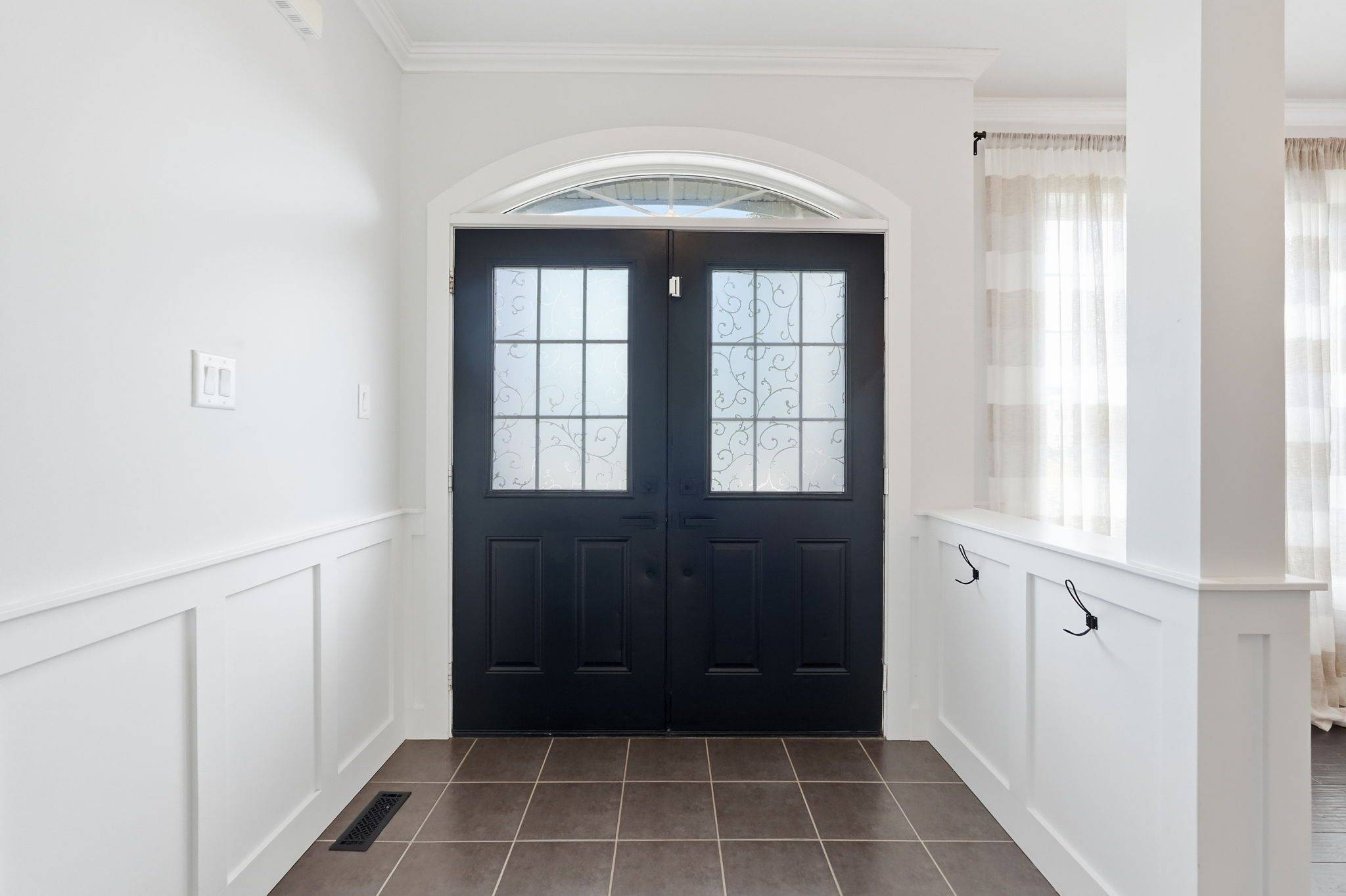 108 FOWLER DR, Hamilton, ON L0R 1C0