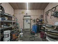 25 KENMORE AVE, Hamilton, ON L8E 5N1