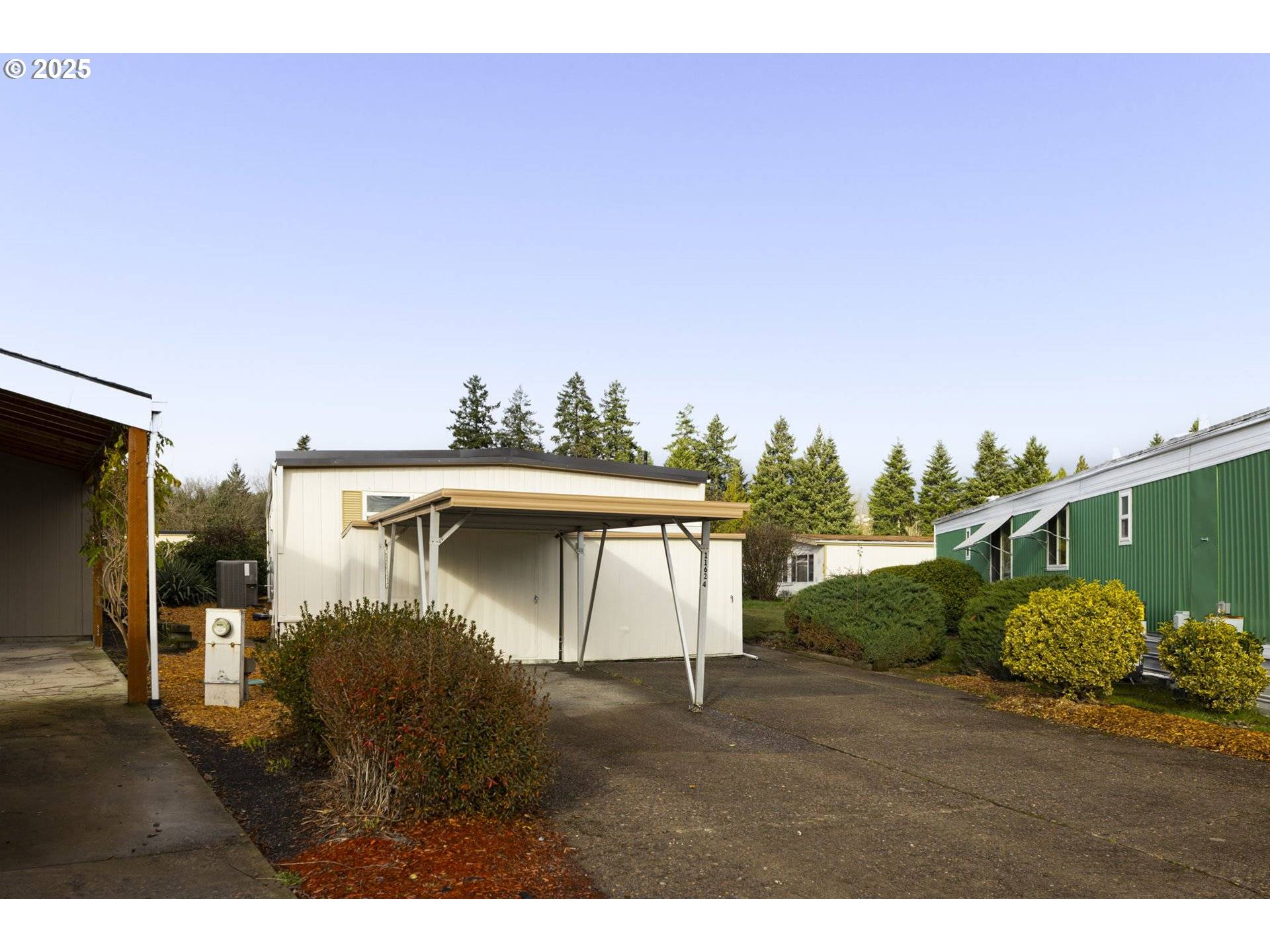 11624 SW ROYAL VILLA DR, Portland, OR 97224