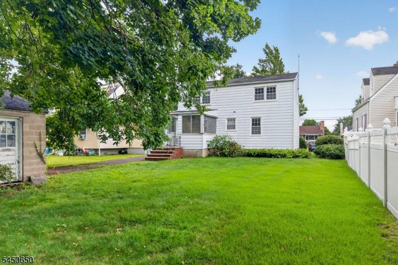 253 Chestnut St, Bound Brook Boro, NJ 08805