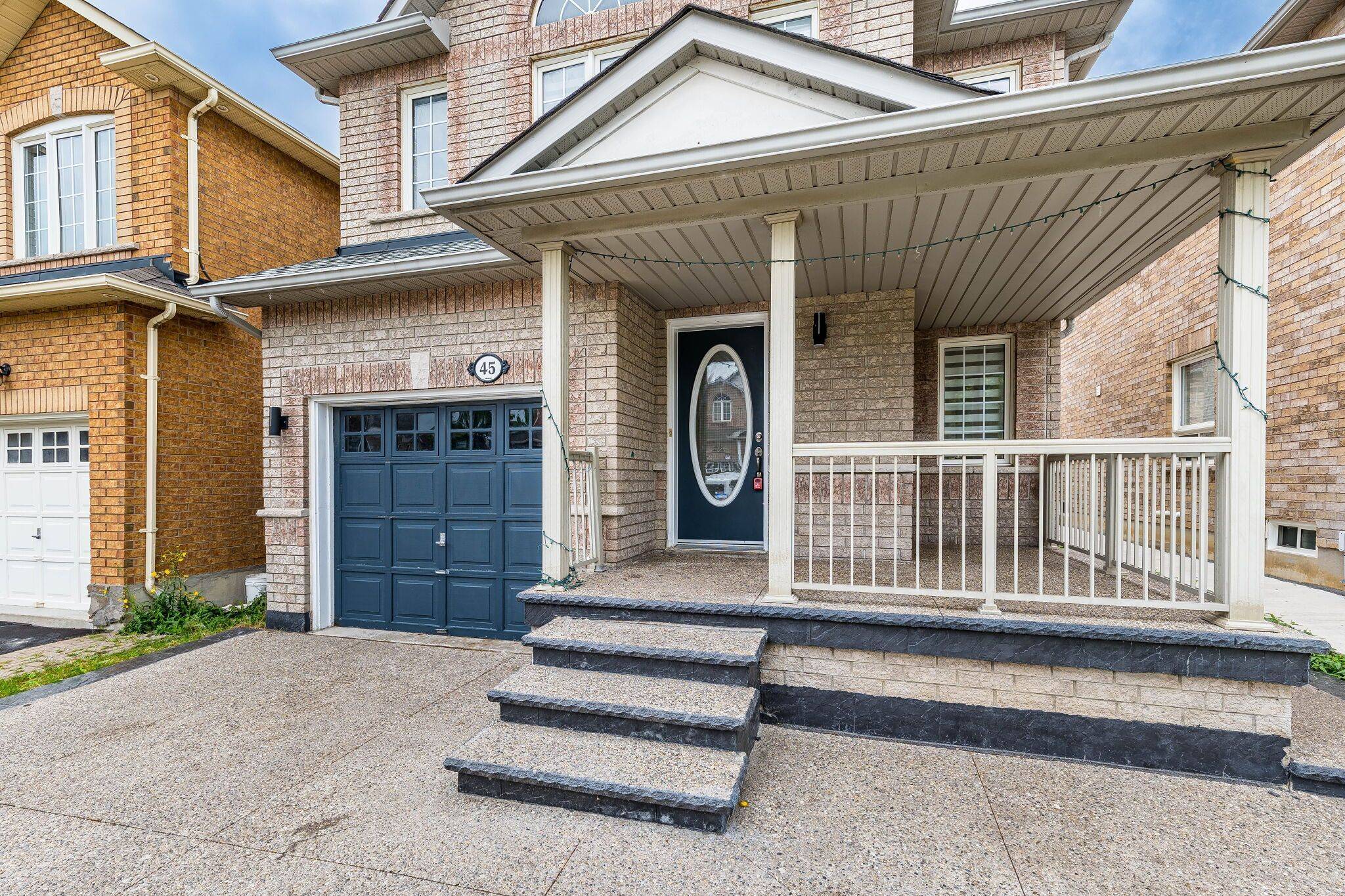 45 Trevino CRES, Brampton, ON L6P 1M1