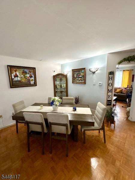 402 Holly Dr #402, Perth Amboy City, NJ 08861