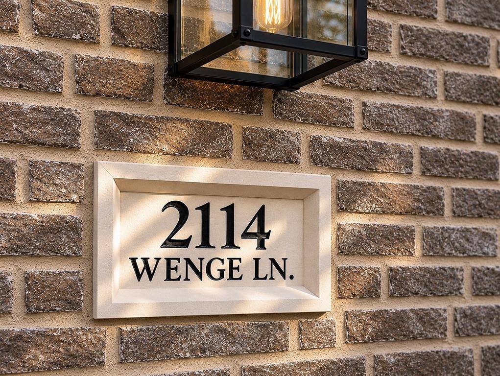 2114 Wenge Lane, Dallas, TX 75219