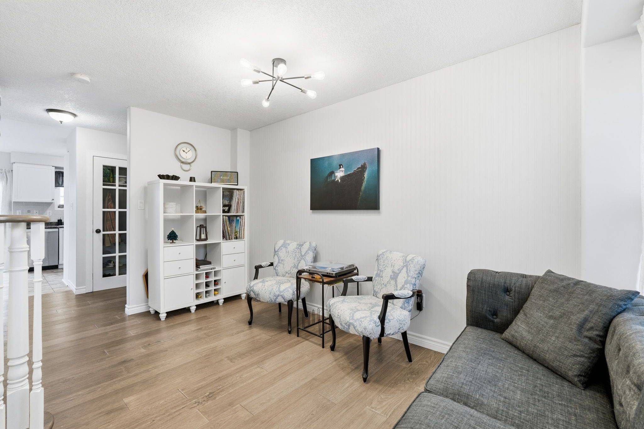 141 Cleghorn DR, Hamilton, ON L0R 1C0