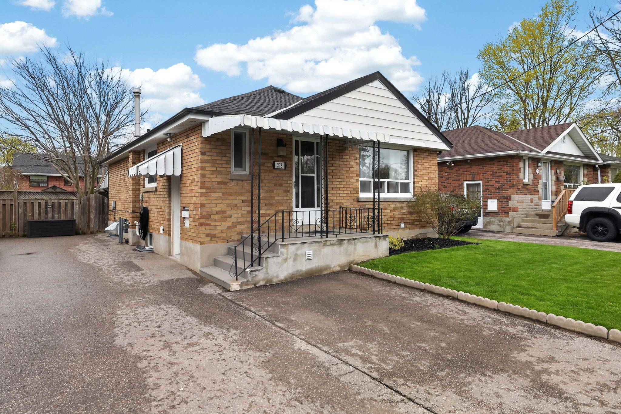 278 Lasalle AVE, Oshawa, ON L1H 5Y6