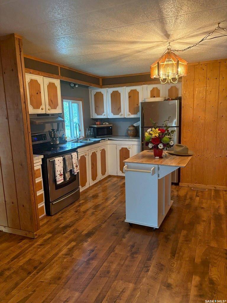 509 2nd AVENUE, Mervin Rm No.499, SK S0M 2W0
