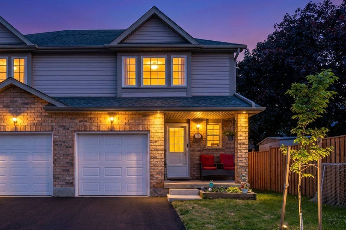 84 Westmeadow DR #1, Kitchener, ON N2N 3P1