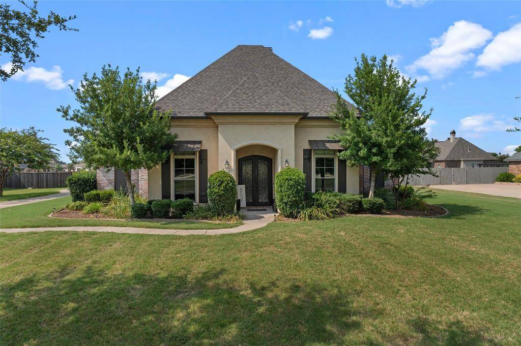107 Colonel Burt Drive, Benton, LA 71006