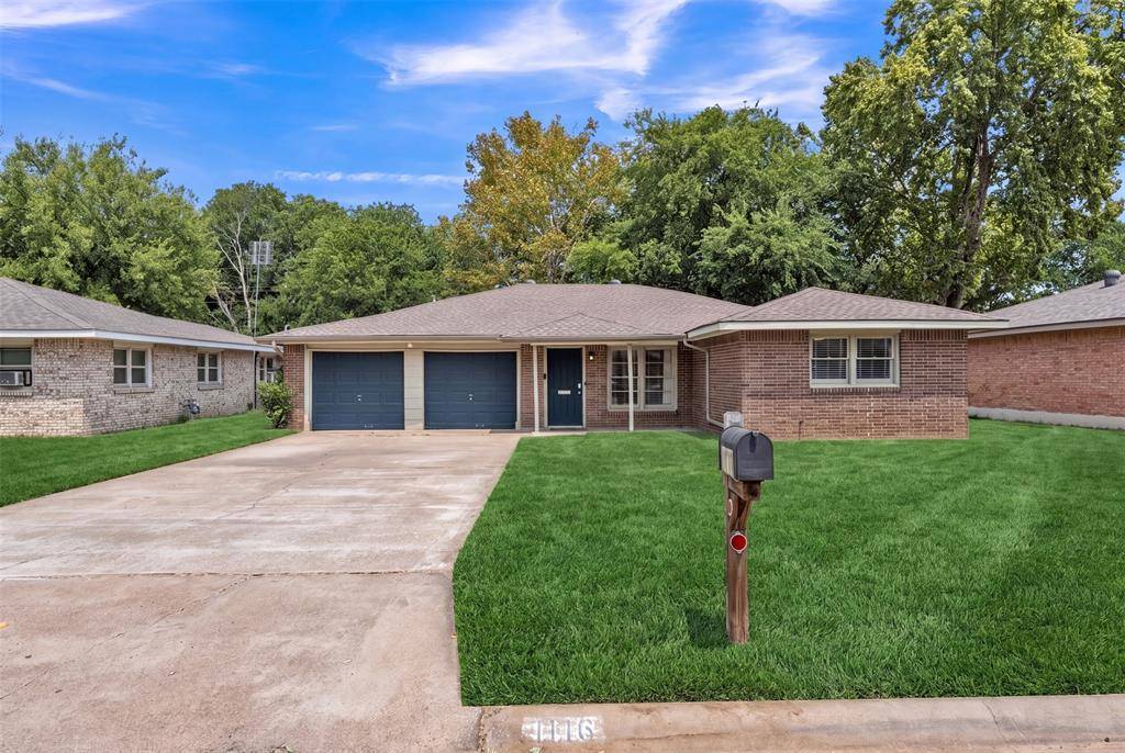 1116 Center Street, Cleburne, TX 76033