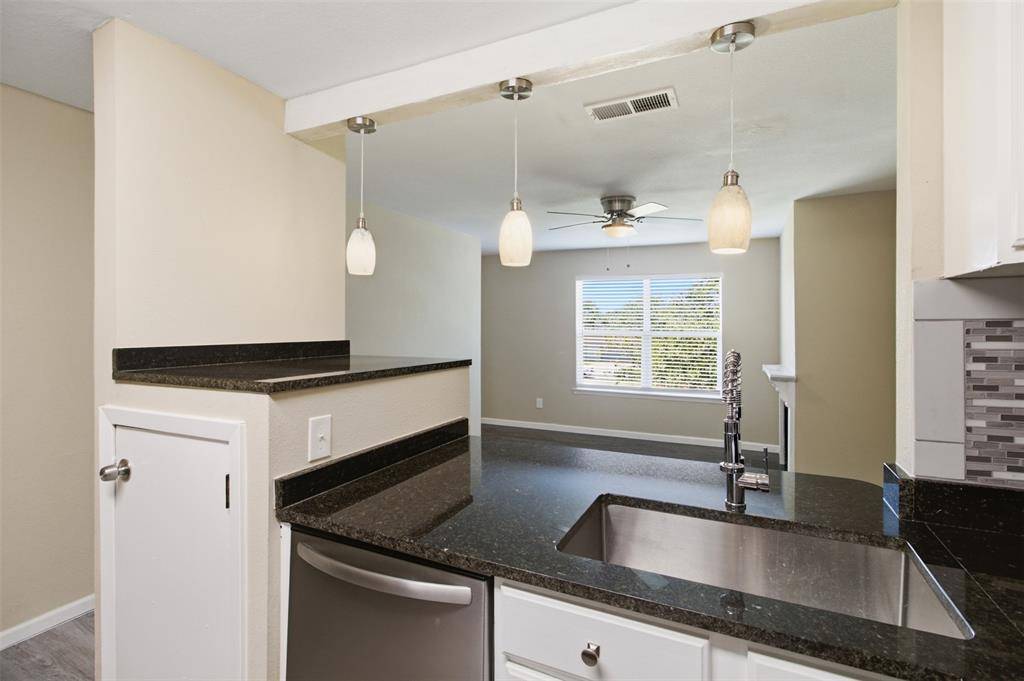 2200 E Trinity Mills Road #402, Carrollton, TX 75006