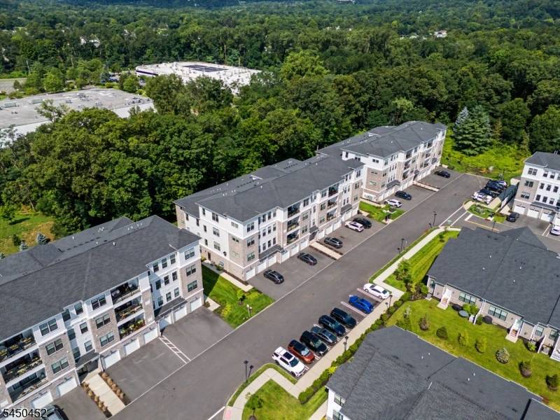 13 Whitney Ave #13, Morris Plains Boro, NJ 07950