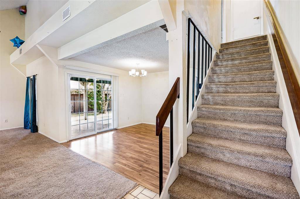2610 Fallcreek Circle, Carrollton, TX 75006