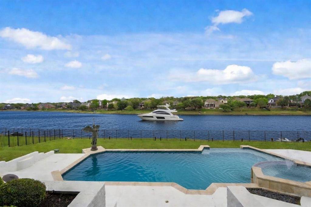 656 Timbercrest Circle, Highland Village, TX 75077