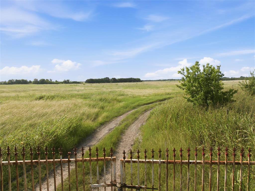 2519 Hwy 7 Highway, Chilton, TX 76632