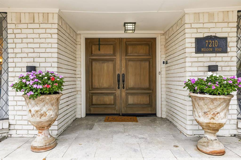 7210 Meadow Road, Dallas, TX 75230