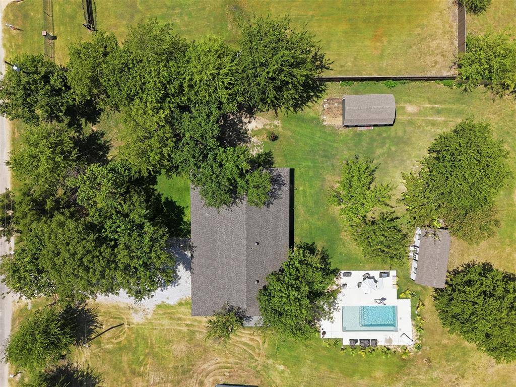 10717 County Road 507, Venus, TX 76084