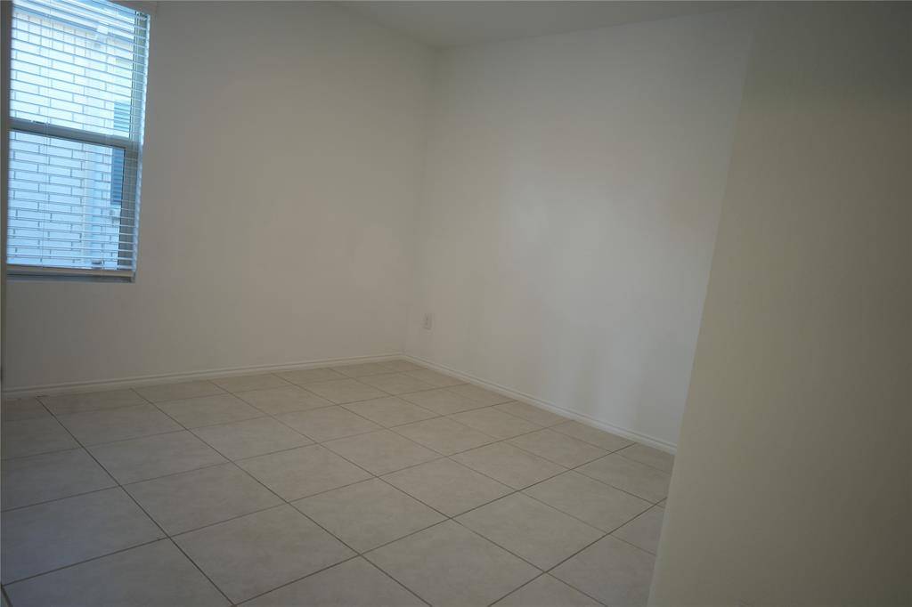 3480 Mildren Bend, Crandall, TX 75114