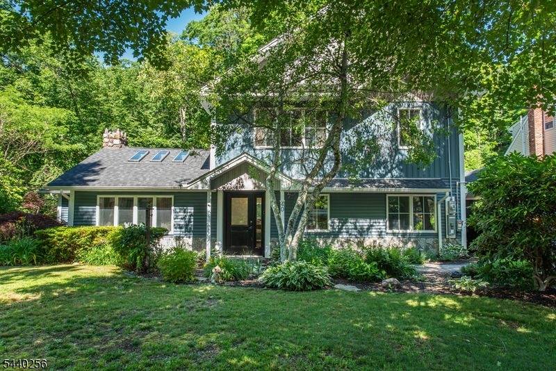 40 Hancock Dr, West Milford Twp., NJ 07480