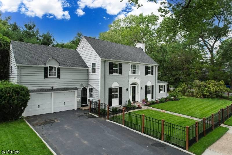 12 Marquette Rd, Montclair Twp., NJ 07043
