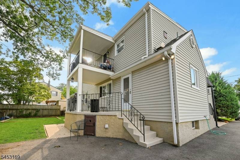 44 N 12Th St, Hawthorne Boro, NJ 07506