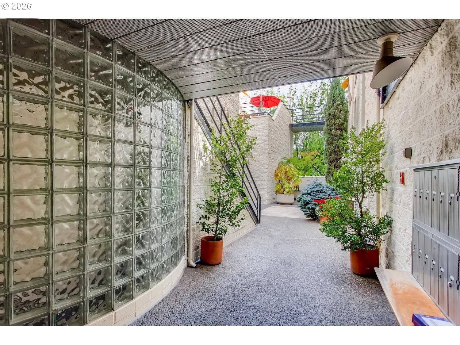 1937 NW HOYT ST #106, Portland, OR 97209