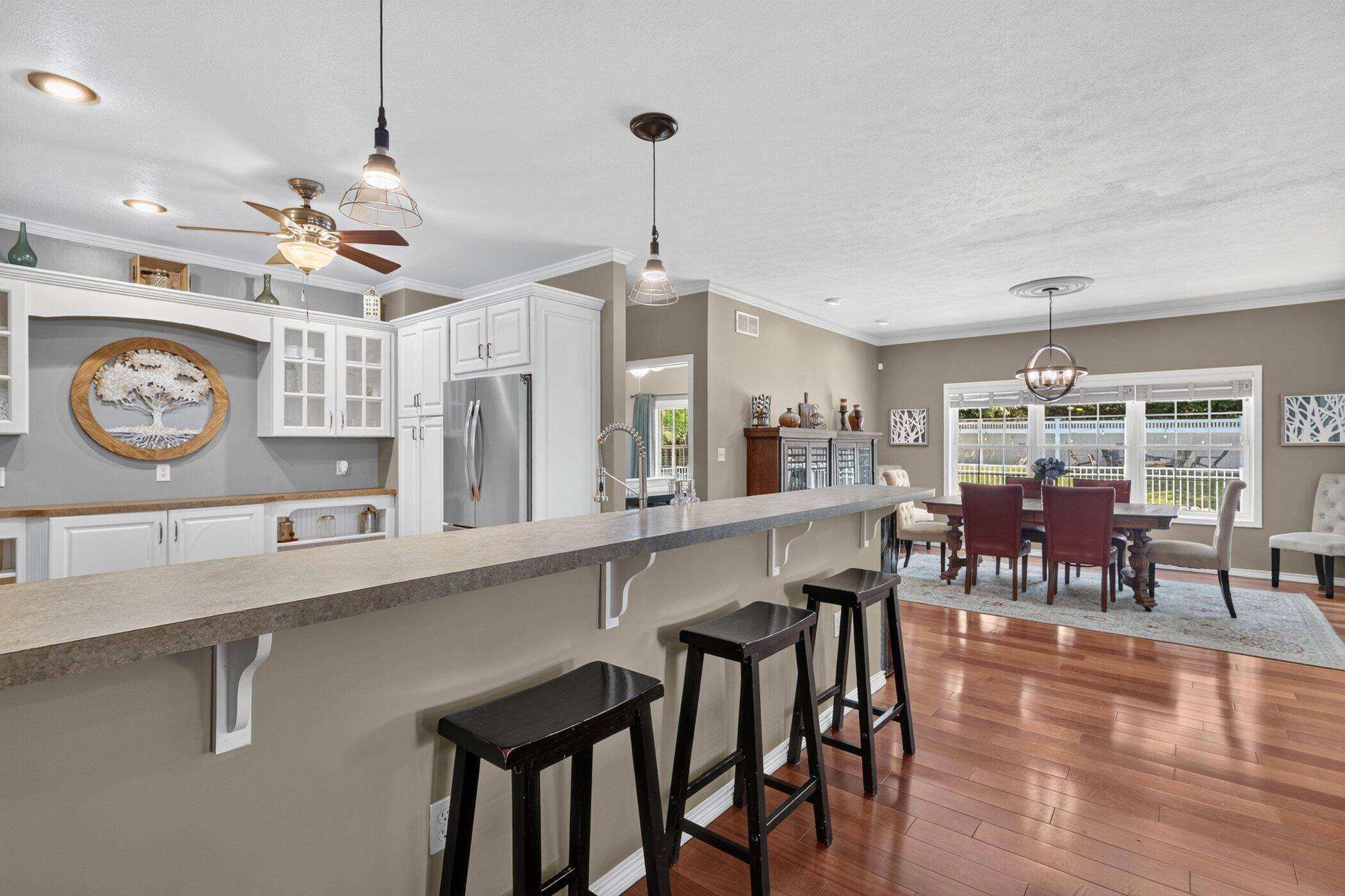 15 Longmeadow LN, Niles Twp, MI 49120