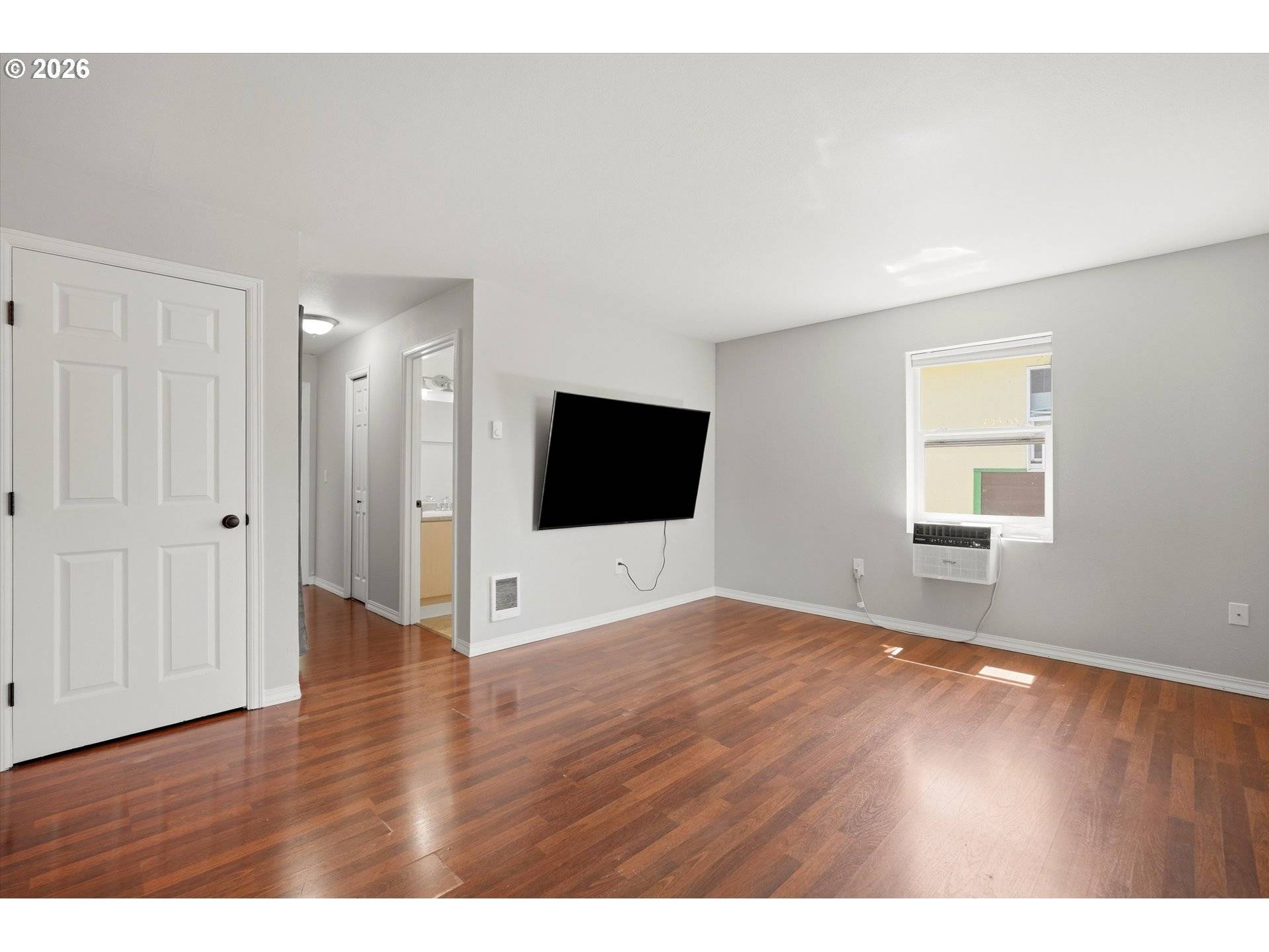 9251 SE Clinton, Portland, OR 97266