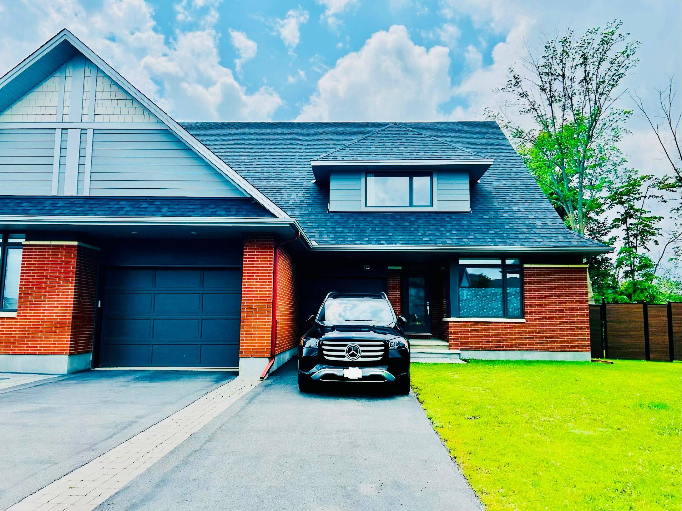 70 STANHOPE CT, Barrhaven, ON K2J 6S2