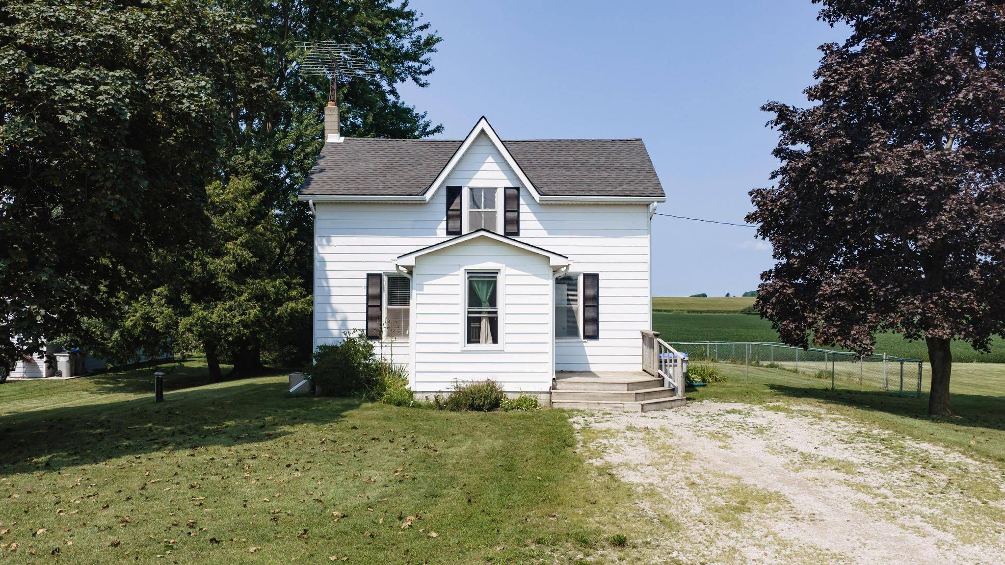 82155 London RD, Central Huron, ON N0M 2H0