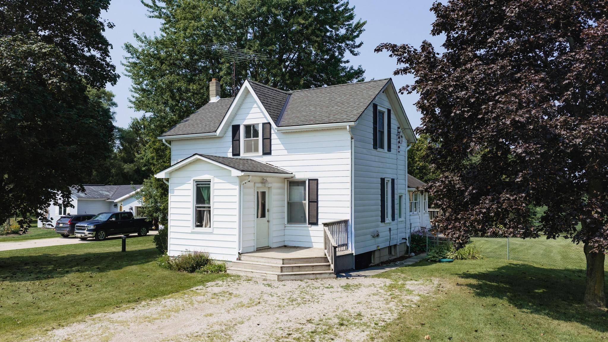 82155 London RD, Central Huron, ON N0M 2H0