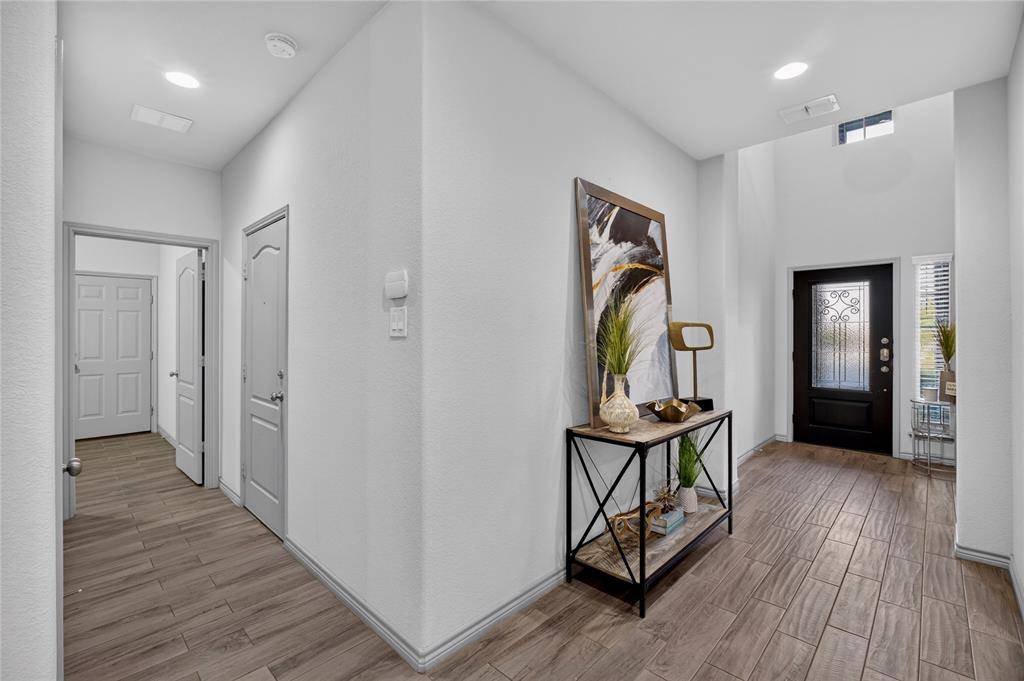 8209 Spruce Meadows Drive, Fort Worth, TX 76244
