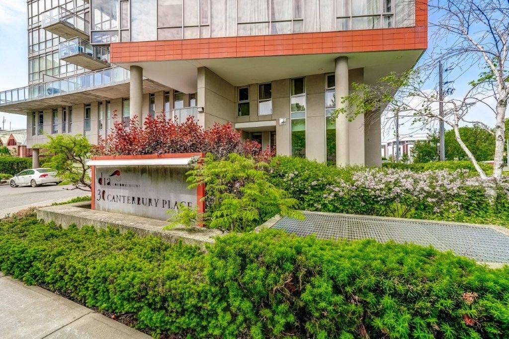 30 Canterbury PL #501, Toronto C07, ON M2N 0B9