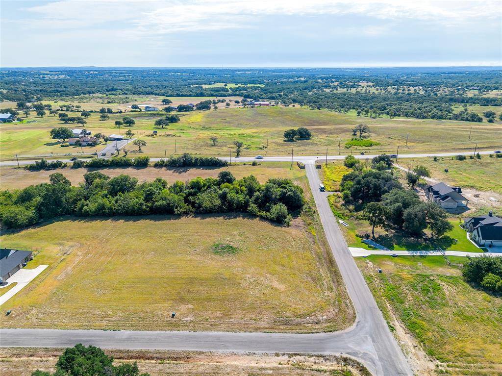 2000 Carrie Court, Weatherford, TX 76088