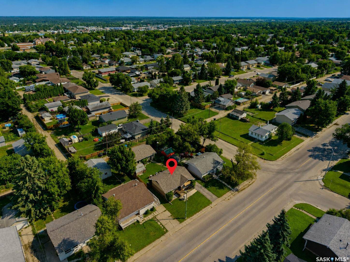 340 28th STREET E, Prince Albert, SK S6V 1X4