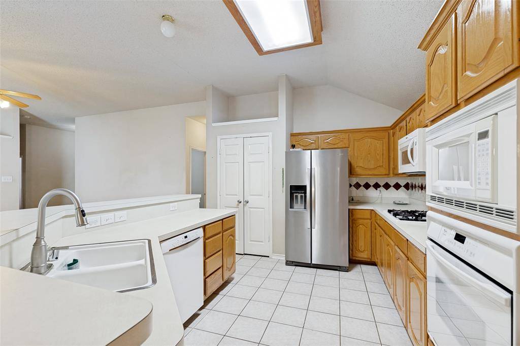 1524 Summerfield Drive, Allen, TX 75002