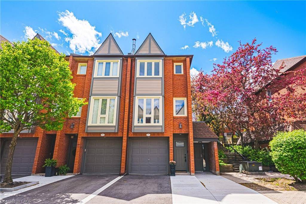 895 Maple AVE #101, Burlington, ON L7S 2H7
