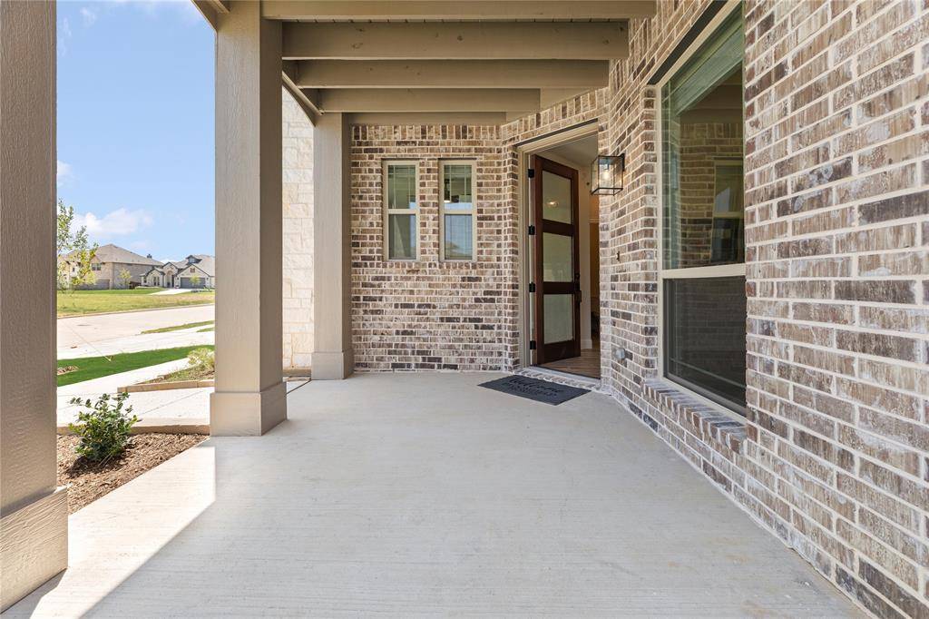 708 Condor Street, Joshua, TX 76058