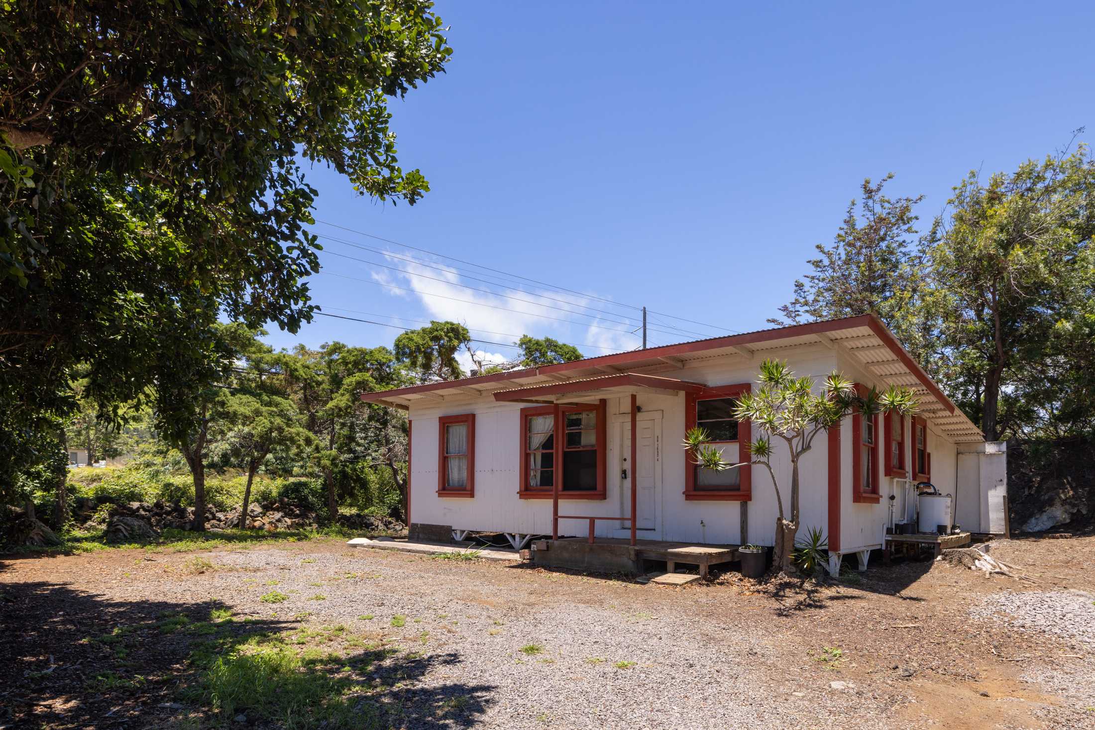 66-1697 KAWAIHAE RD, Kamuela, HI 96743