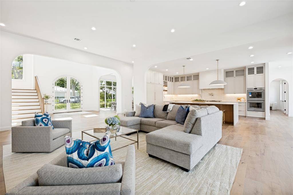 12129 Marbrook Drive, Dallas, TX 75230