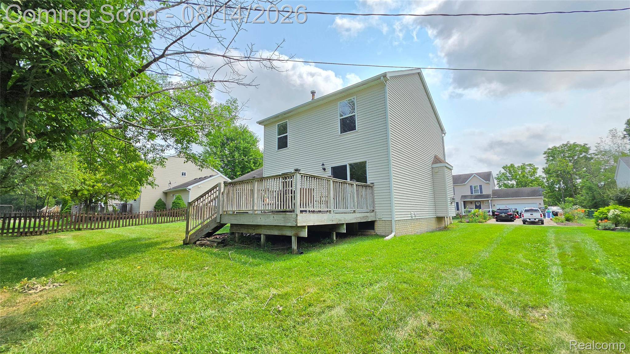 2439 Par CT, Oceola Township, MI 48843