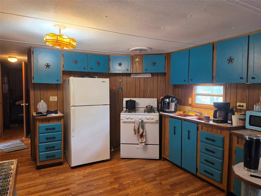 4411 Cherokee Drive, May, TX 76857