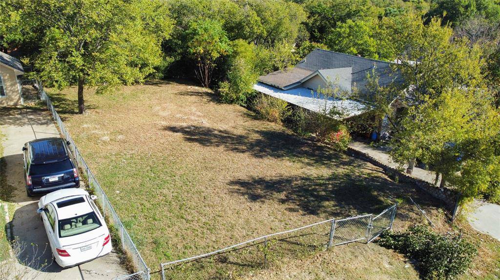 1701 Flanders Street, Dallas, TX 75208