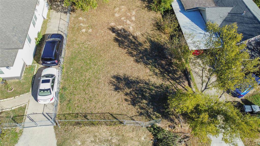 1701 Flanders Street, Dallas, TX 75208