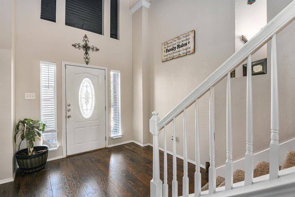 1229 Topeka Drive, Saginaw, TX 76131