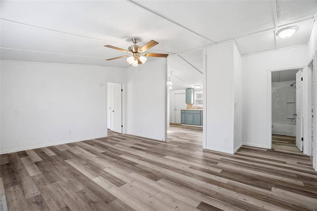114 Sunset Acres Court, Granbury, TX 76048